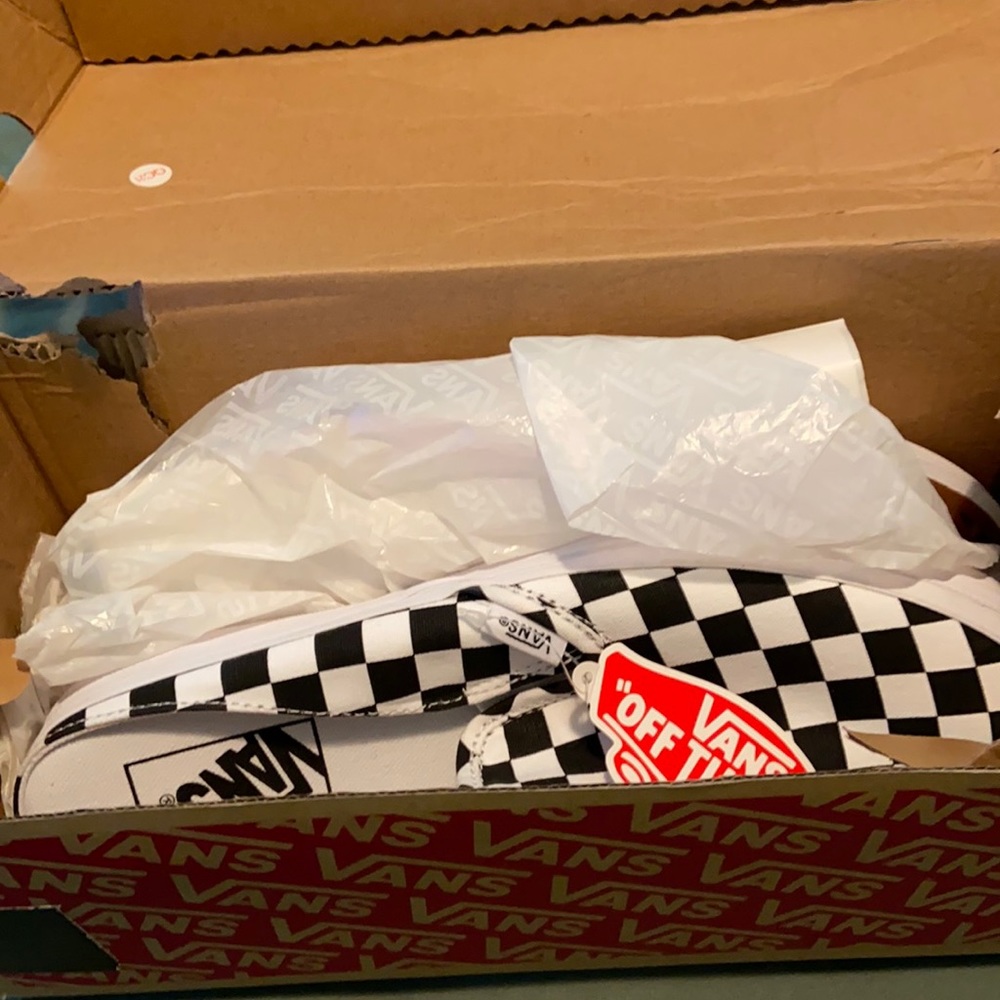 Vans  slip on mens 7.5/ women’s 9.0